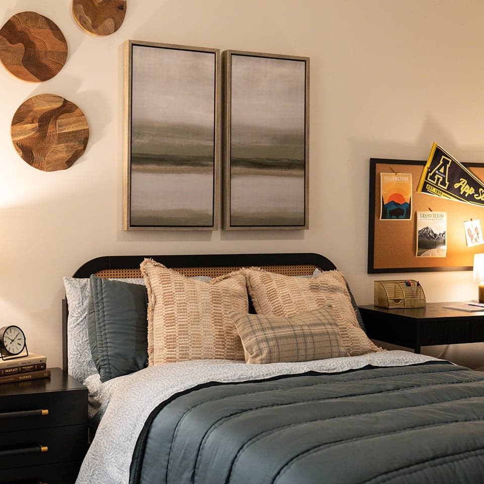 BSL-Model-Bedroom-04